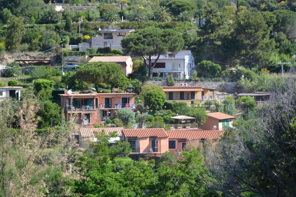 פורטופראיו Hotel Danila מראה חיצוני תמונה