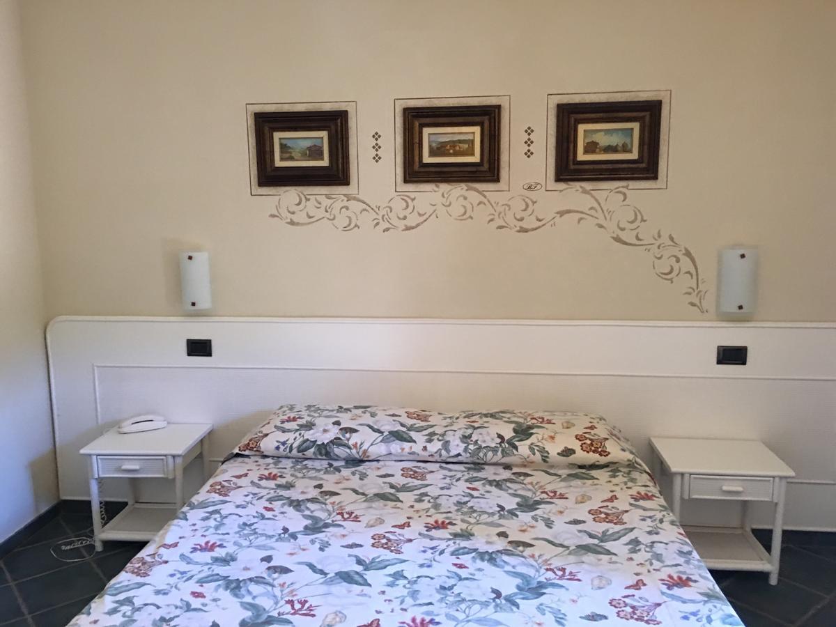 פורטופראיו Hotel Danila מראה חיצוני תמונה